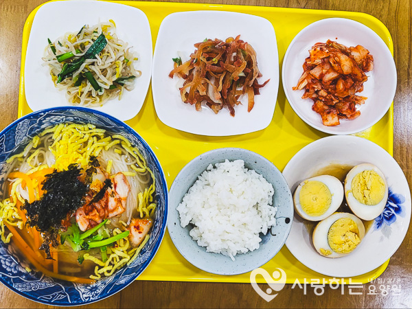 잔치국수